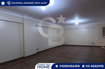 Apartment - 3 Bedrooms - 2 Bathrooms for sale in Smouha - Hay Sharq - Alexandria