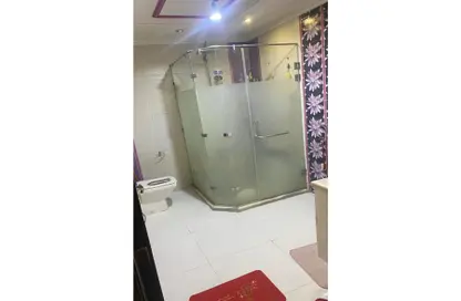 Apartment - 3 Bedrooms - 1 Bathroom for sale in Moharam Bek - Hay Wasat - Alexandria