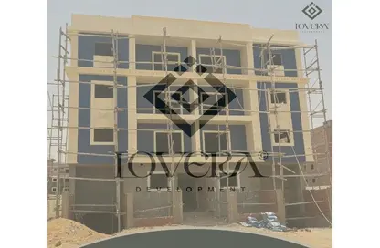 Apartment - 3 Bedrooms - 2 Bathrooms for sale in Bait Alwatan - The 5th Settlement - New Cairo City - Cairo