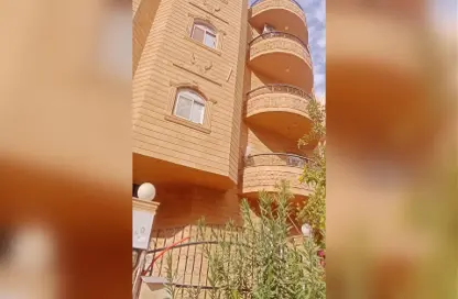 Apartment - 2 Bedrooms - 3 Bathrooms for sale in American University Housing District - 5th Settlement Compounds - The 5th Settlement - New Cairo City - Cairo