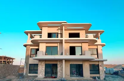 Chalet - 1 Bedroom - 2 Bathrooms for sale in Koun - Ras Al Hekma - North Coast