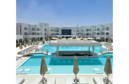 Chalet - 2 Bedrooms - 2 Bathrooms for sale in Azha - Al Ain Al Sokhna - Suez