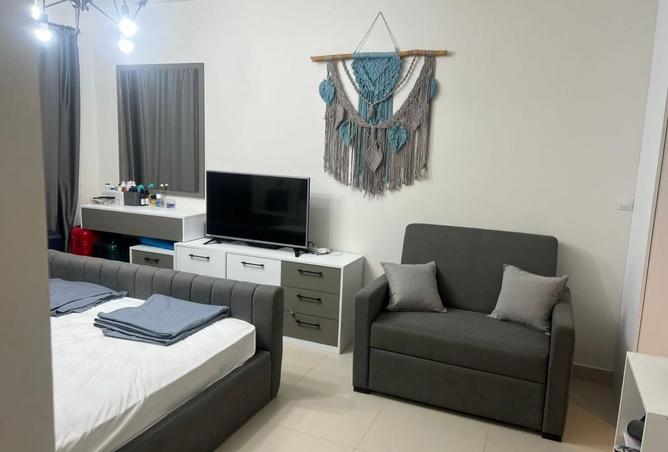 8164946 - Property Image 2