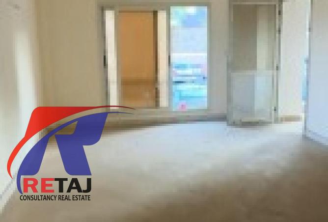 8305075 - Property Image 2