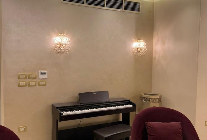 8316030 - Property Image 2