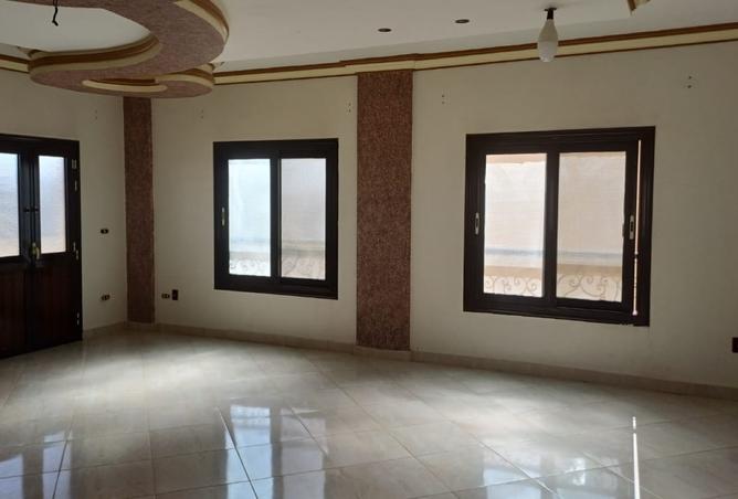 8144388 - Property Image 3