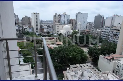 Apartment - 3 Bedrooms - 2 Bathrooms for sale in Kafr Abdo St. - Kafr Abdo - Roushdy - Hay Sharq - Alexandria