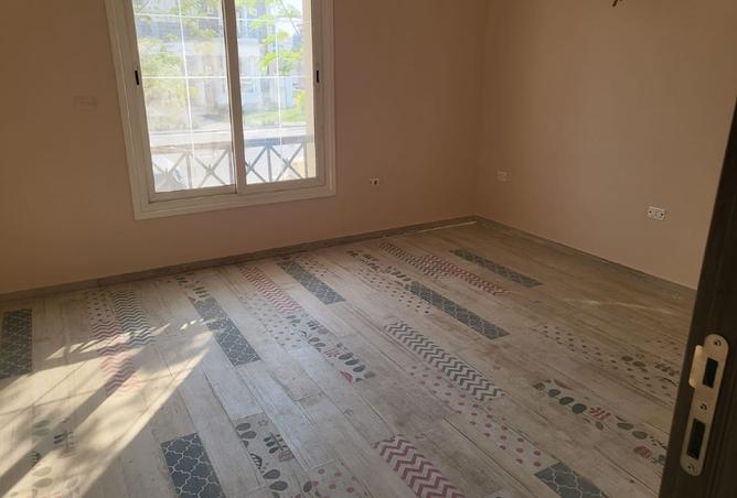 8022691 - Property Image 3