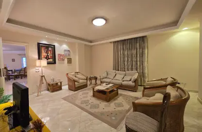 Apartment - 2 Bedrooms - 2 Bathrooms for rent in Orouba Axis - Area A - Ganoob El Acadimia - New Cairo City - Cairo