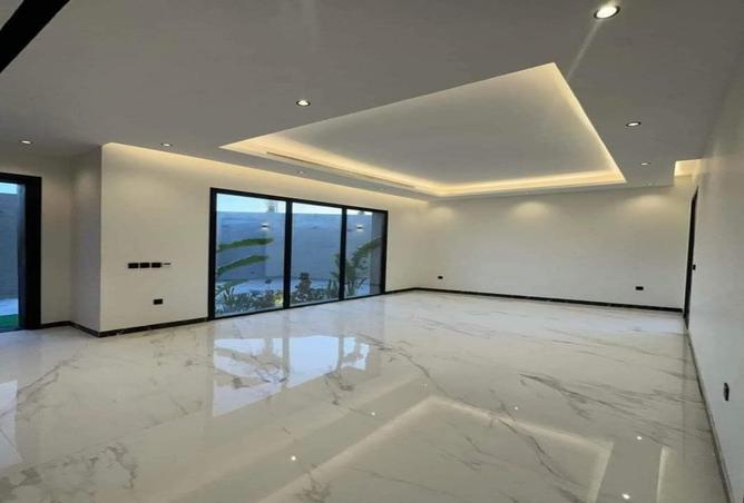 8463829 - Property Image 2