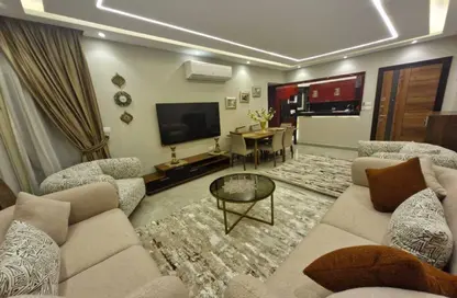 Apartment - 3 Bedrooms - 2 Bathrooms for rent in El Rehab Extension - Al Rehab - New Cairo City - Cairo