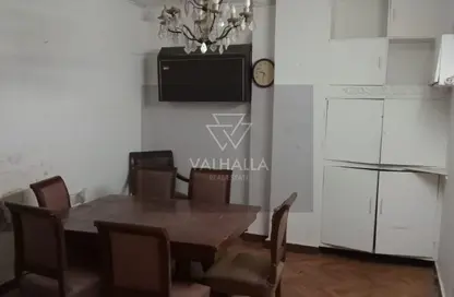 Apartment - 2 Bedrooms - 1 Bathroom for sale in Salah Al Din St. - Zamalek - Cairo