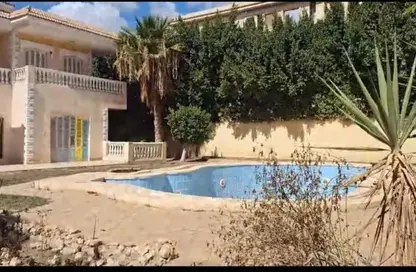 Villa - 7+ Bedrooms - 5 Bathrooms for sale in Al Motamayez District - 6 October City - Giza