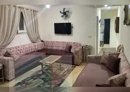 شقة - 2 غرف نوم - 1 حمام للايجار في شارع نور الدين - كامب شيزار - حي وسط - الاسكندرية