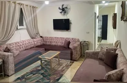 Apartment - 2 Bedrooms - 1 Bathroom for rent in Nour Al Din St. - Camp Chezar - Hay Wasat - Alexandria