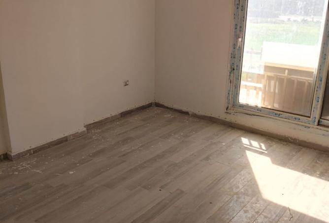 8352655 - Property Image 3