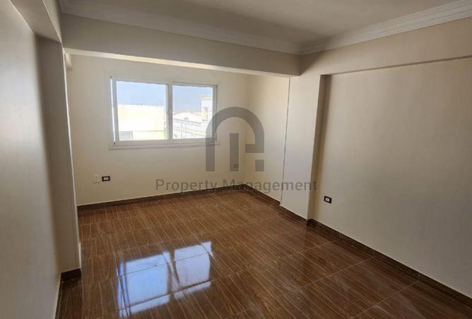 8302461 - صورة العقار 2