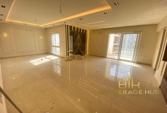 8345682 - Property Image 2