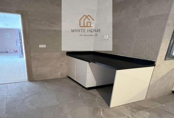 8013021 - Property Image 3