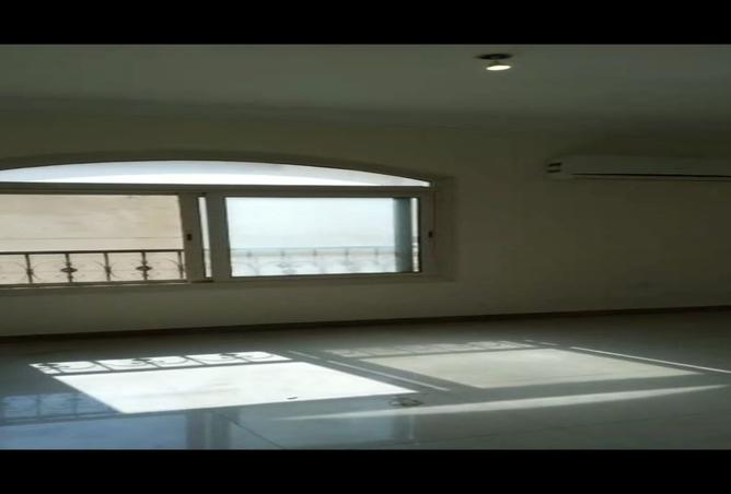 8008939 - Property Image 2
