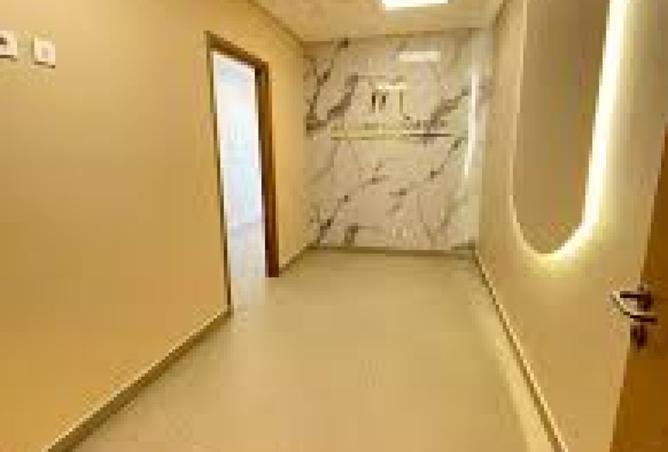 8392275 - Property Image 2