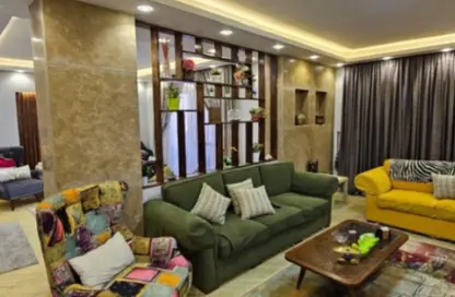 Apartment - 3 Bedrooms - 3 Bathrooms for sale in Retaj - South Investors Area - New Cairo City - Cairo