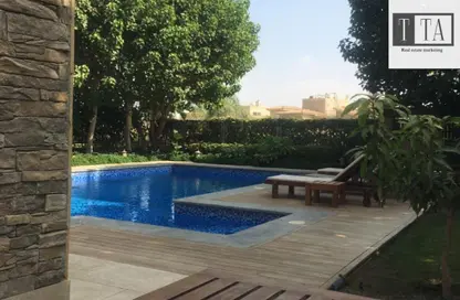 Villa - 5 Bedrooms - 5 Bathrooms for rent in Meadows Park - Sheikh Zayed Compounds - Sheikh Zayed City - Giza