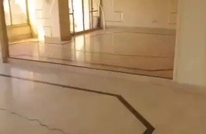 Office Space - Studio - 2 Bathrooms for rent in Al Batal Ahmed Abd El Aziz St. - Mohandessin - Giza