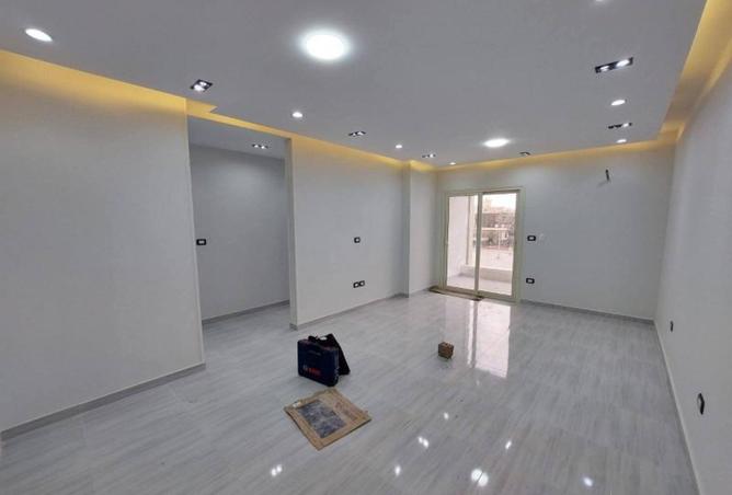 8275360 - صورة العقار 2