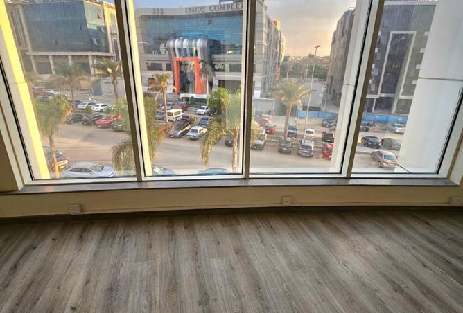 8404453 - Property Image 2