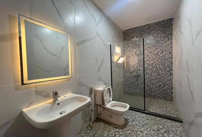 8207672 - Property Image 2