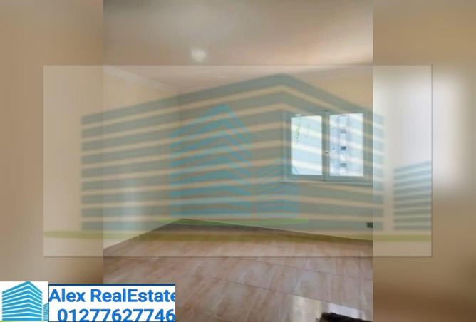 7989455 - صورة العقار 2