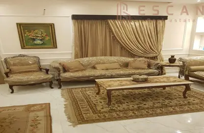 Apartment - 3 Bedrooms - 2 Bathrooms for rent in Hayati Residence - North Investors Area - New Cairo City - Cairo