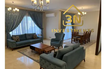 شقة - 2 غرف نوم - 2 حمامات للايجار في فيلدج جيت - المستثمرين الجنوبية - مدينة القاهرة الجديدة - القاهرة