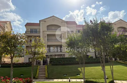 Apartment - 2 Bedrooms - 2 Bathrooms for sale in Regents Park - Al Andalus District - New Cairo City - Cairo