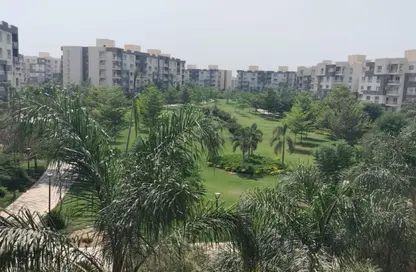 Apartment - 3 Bedrooms - 3 Bathrooms for sale in Madinaty - Cairo