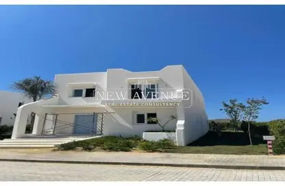 Chalet - 3 Bedrooms - 3 Bathrooms for sale in Jefaira - Ras Al Hekma - North Coast
