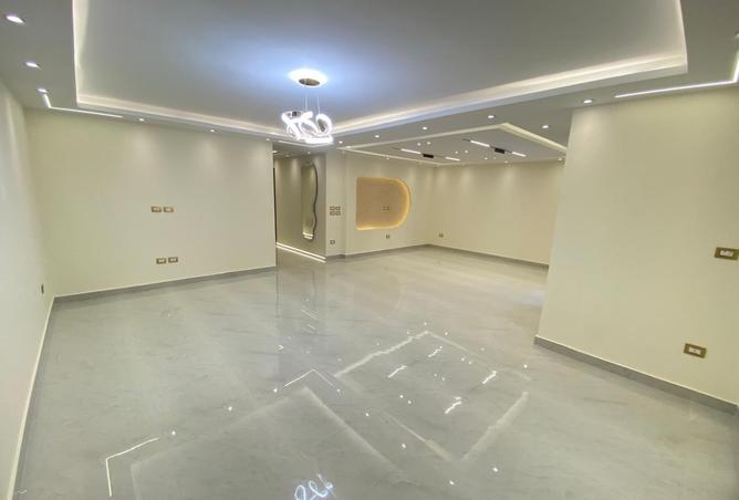 8089052 - الصورة الرئيسية للعقار