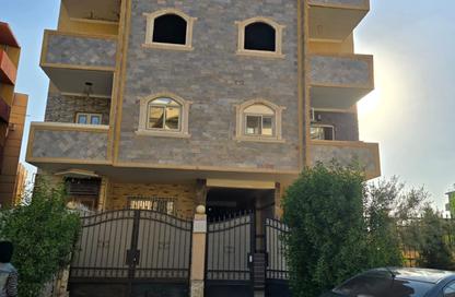 Apartment - 3 Bedrooms - 2 Bathrooms for sale in 1st Neighborhood - 8th Area - Shorouk City - Cairo