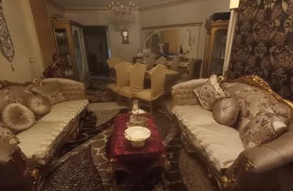 شقة - 3 غرف نوم - 3 حمامات للبيع في حدائق المهندسين - الحي الرابع - الشيخ زايد - الجيزة