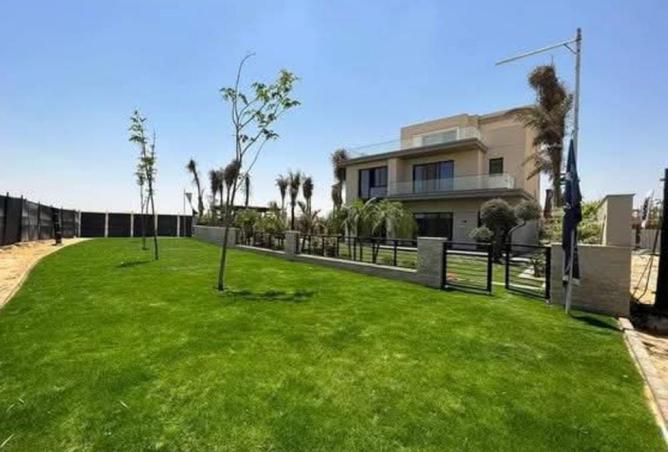 8176906 - Property Image 2