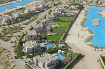 (بنتهاوس  (روف - 4 غرف نوم - 5 حمامات للبيع في تلال العلمين - سيدي عبد الرحمن - الساحل الشمالي