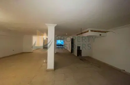 محل تجاري - استوديو - 1 حمام للايجار في شارع الحسين - المهندسين - الجيزة