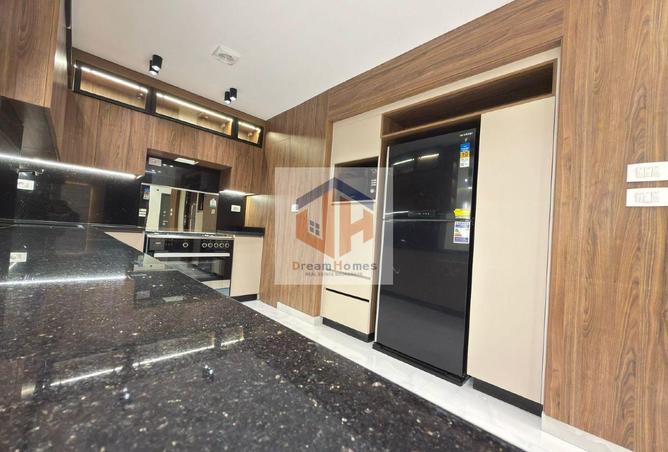 8394012 - Property Image 3