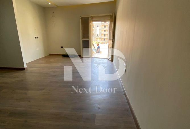 8243792 - Property Image 3