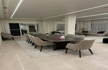 Villa - 5 Bedrooms - 4 Bathrooms for sale in Lake West - Sheikh Zayed Compounds - Sheikh Zayed City - Giza