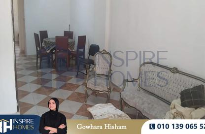 Apartment - 3 Bedrooms - 1 Bathroom for rent in Camp Chezar - Hay Wasat - Alexandria