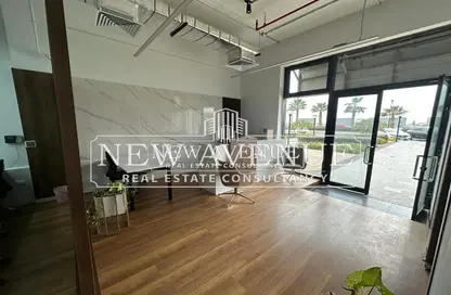 Office Space - Studio - 2 Bathrooms for rent in Sodic West - Sheikh Zayed Compounds - Sheikh Zayed City - Giza