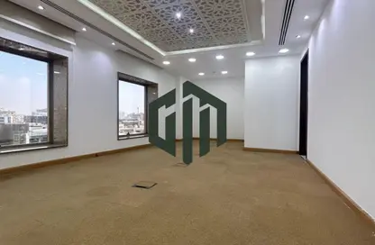 مساحات مكتبية - استوديو - 2 حمامات للايجار في فى90 - شارع التسعين الشمالي - التجمع الخامس - مدينة القاهرة الجديدة - القاهرة