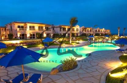 Chalet - 2 Bedrooms - 2 Bathrooms for sale in La Vista Gardens - La Vista - Al Ain Al Sokhna - Suez